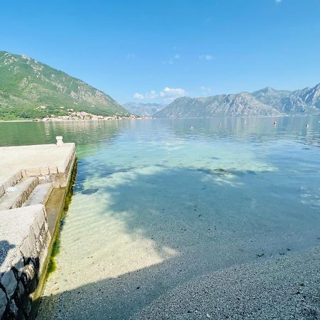 Ferienwohnung Melodia Del Mare Kotor Exterior foto