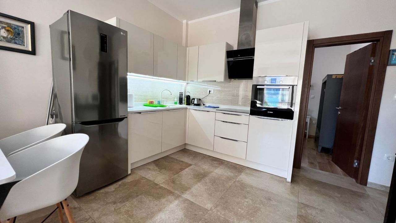 Ferienwohnung Melodia Del Mare Kotor Exterior foto