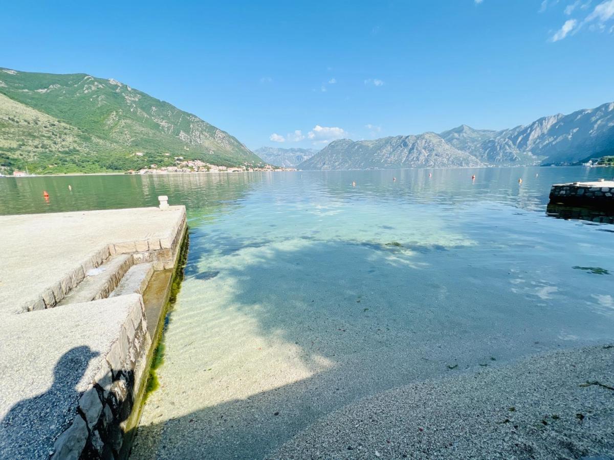 Ferienwohnung Melodia Del Mare Kotor Exterior foto