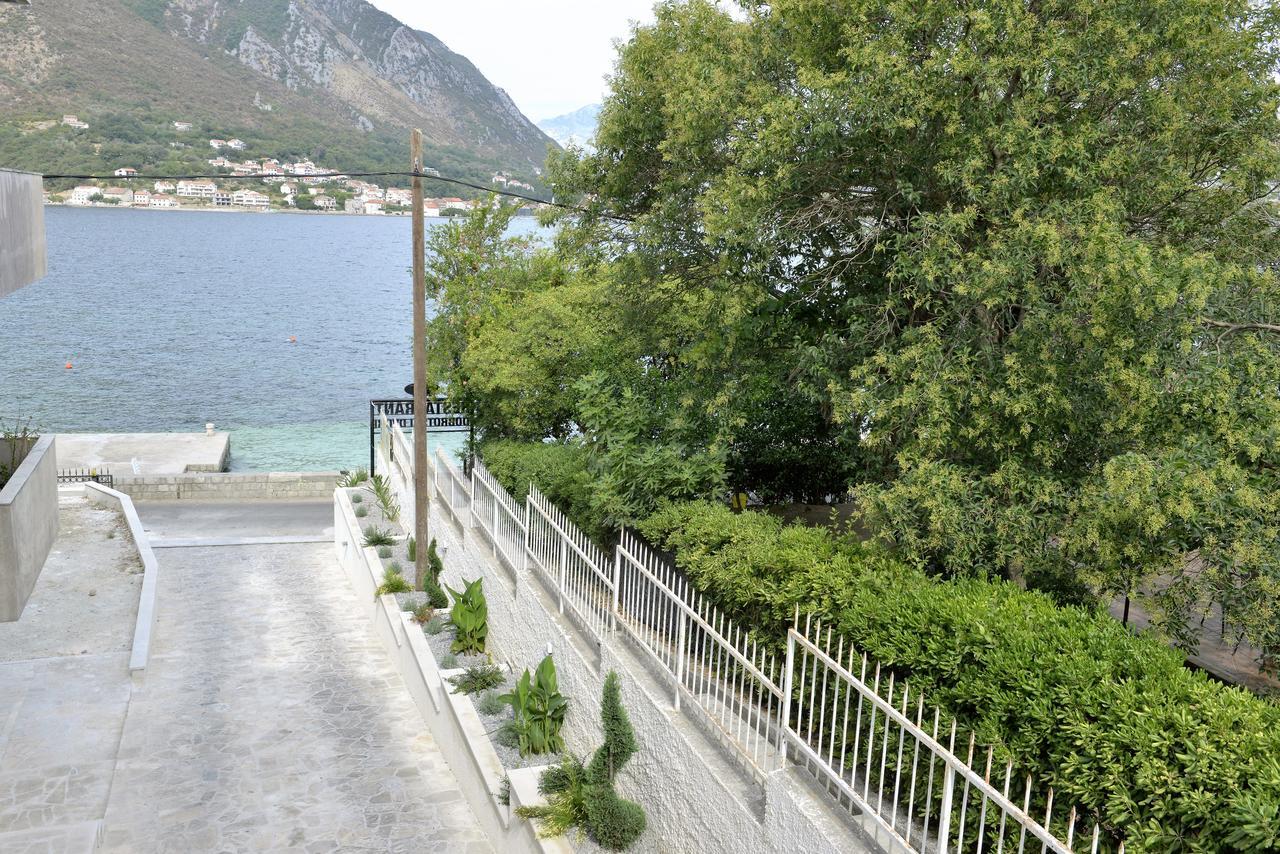 Ferienwohnung Melodia Del Mare Kotor Exterior foto