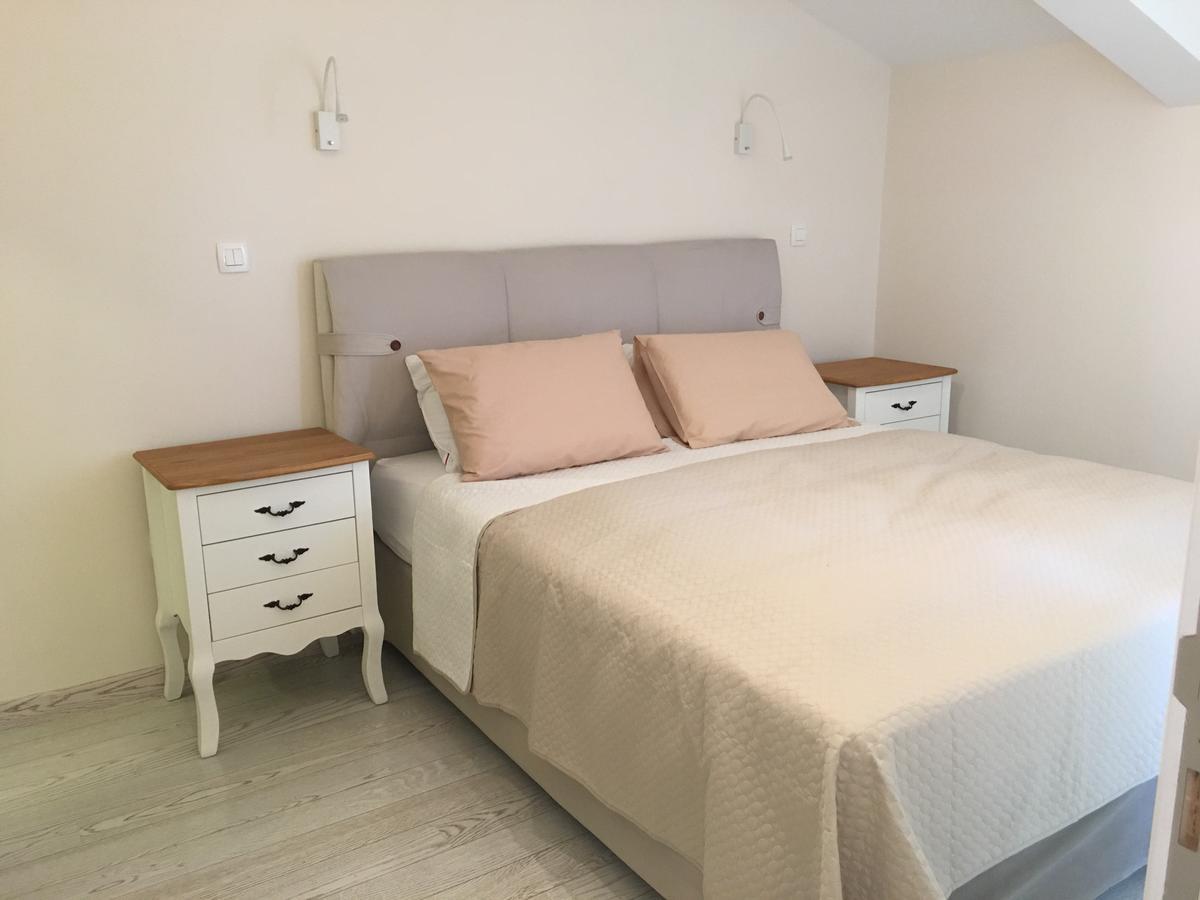 Ferienwohnung Melodia Del Mare Kotor Exterior foto
